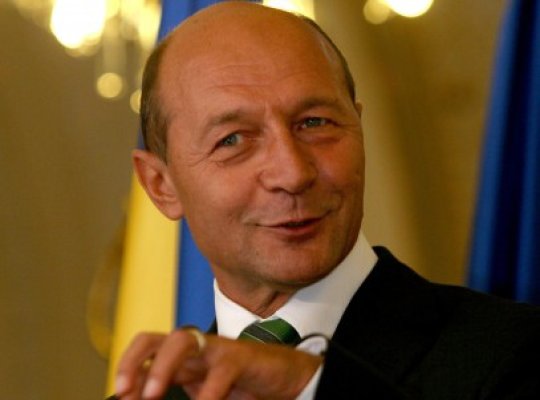 Băsescu: Prin noţiunea de majoritate se înţelege 50% plus unu